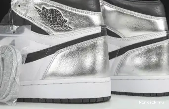 “SILVER BOX) AIR JORDAN 1 (RED WMNS TOE” HIGH OG 0617